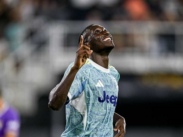 Randal Kolo Muani Sudah Punya Kesepakatan Personal dengan Juventus